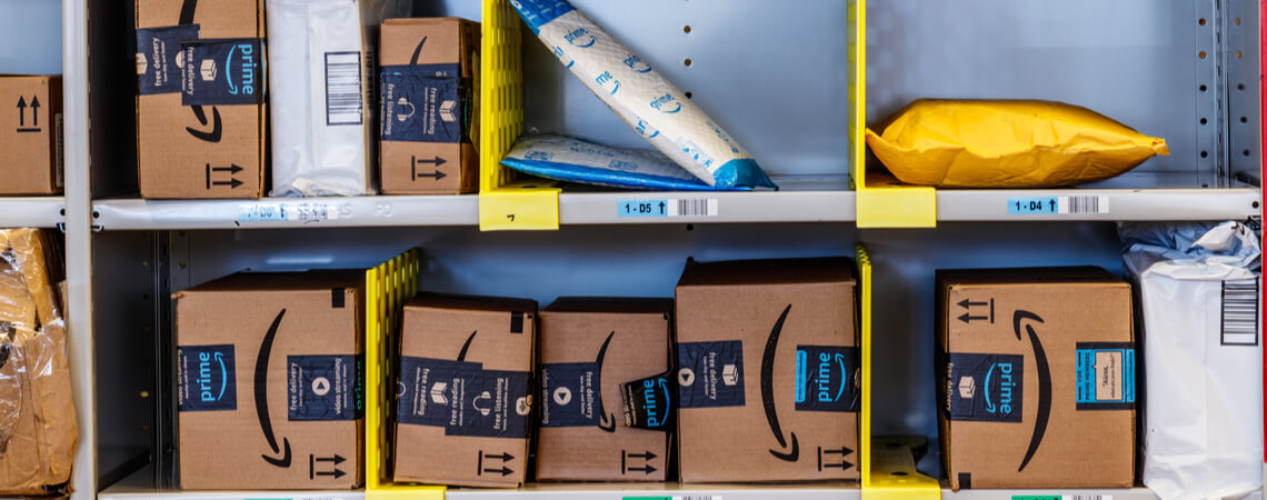 Amazon-Pakete im Lager