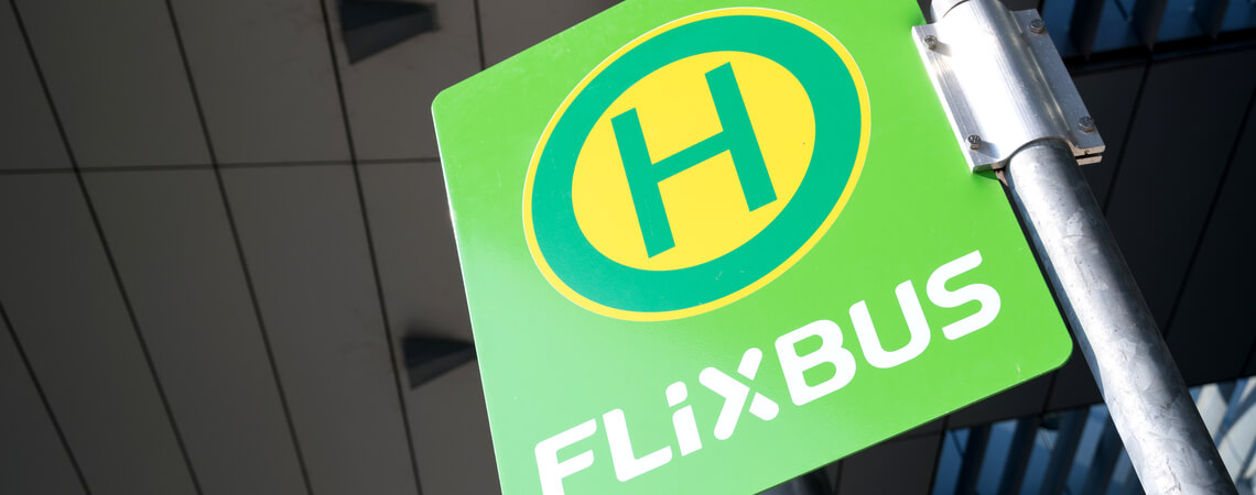 Flixbus Haltestellen-Schild