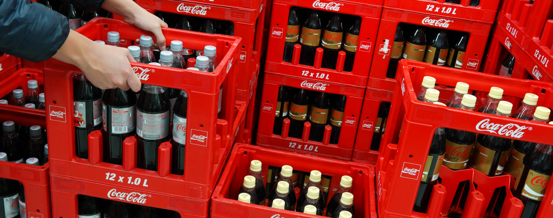 Coca-Cola-Kisten im Supermarkt