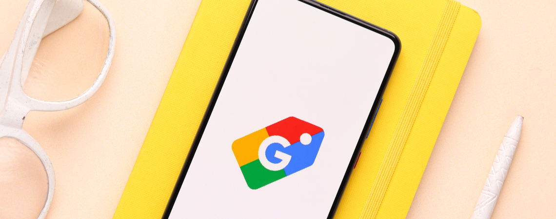 Google Shopping Logo auf Smartphone
