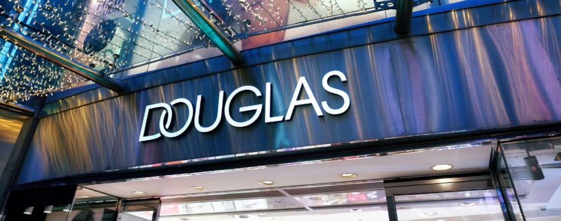 Filiale der Parfümeriekette Douglas