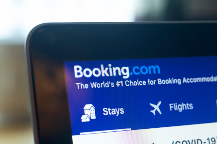 Booking.com auf Tablet